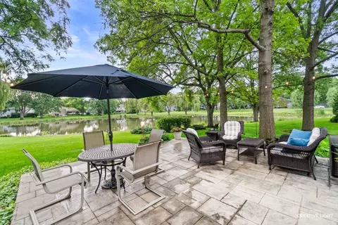 Exterior - 1493 Sandyhook St, Wheaton, IL 60189 photo 3 of 6