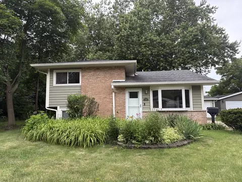 118 Willow St, Park Forest, IL 60466