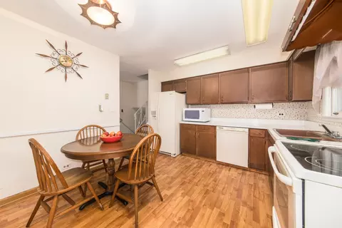 1469 Webster Ln, Des Plaines, IL 60018 photo 13