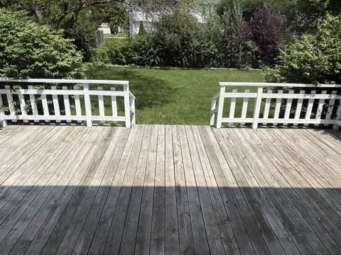Exterior - 1730 Tanglewood Dr, Algonquin, IL 60102 photo 2 of 3