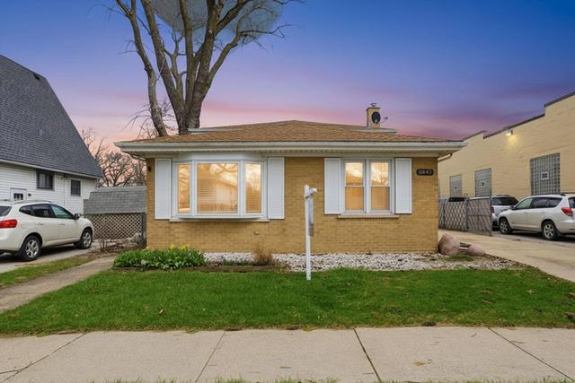 3841 Arthur Ave, Brookfield, IL 60513