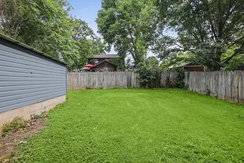 506 Elm St, Salem, IL 62881 photo 33