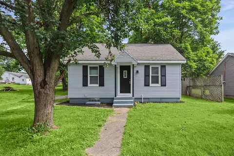 506 Elm St, Salem, IL 62881 photo 1