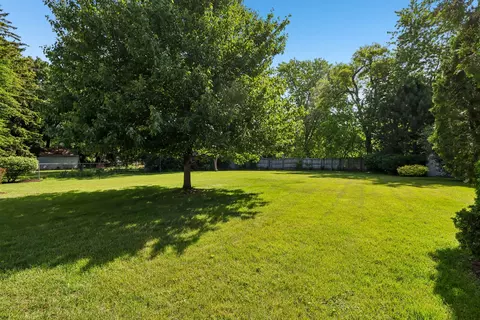 Exterior - 1607 Short Ter, Des Plaines, IL 60018 photo 6 of 11
