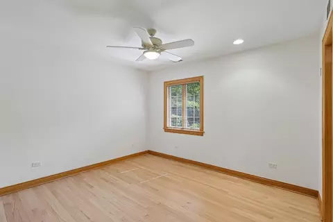 Bedroom - 1607 Short Ter, Des Plaines, IL 60018 photo 4 of 4