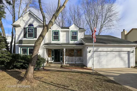 1162 Sandhurst Dr, Buffalo Grove, IL 60089