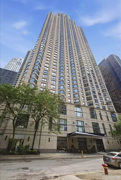 401 E Ontario St #1603, Chicago, IL 60611