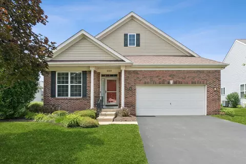 695 Cheshire Ct, Oswego, IL 60543