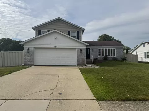 117 Mill Pond Dr, Glendale Heights, IL 60139