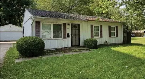 1710 English St, Danville, IL 61832