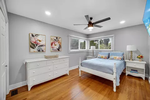 Bedroom - 9110 Forestview Rd, Evanston, IL 60203 photo 2 of 6