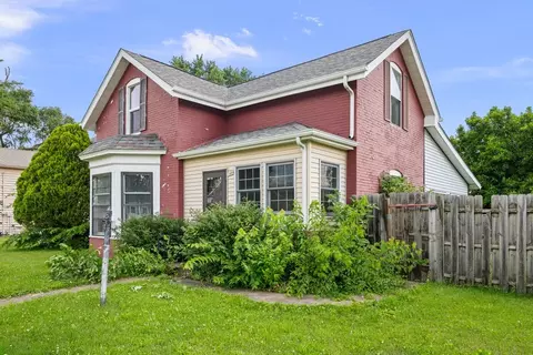 1408 13th St, Viola, IL 61486 photo 2