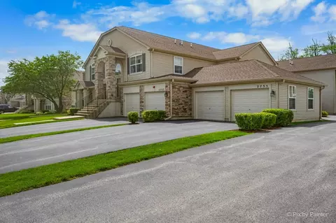 2735 Acorn Ct, West Dundee, IL 60118 photo 4