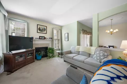 2735 Acorn Ct, West Dundee, IL 60118 photo 9