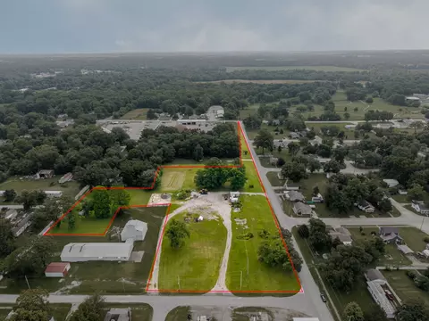 lot1 S Washington St, Salem, IL 62881