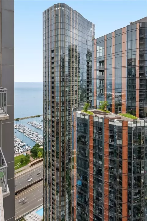 View/Area - 450 E Waterside Dr #3409, Chicago, IL 60601 photo 5 of 7