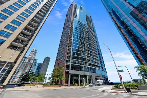 450 E Waterside Dr #3409, Chicago, IL 60601