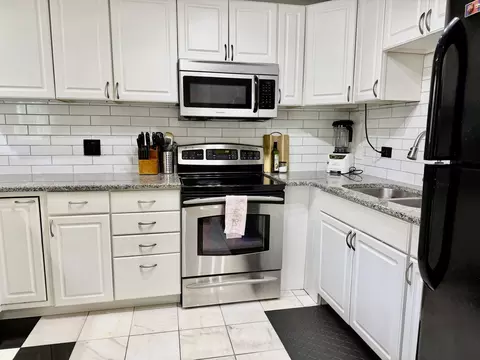2302 Algonquin Rd #9, Rolling Meadows, IL 60008 photo 6