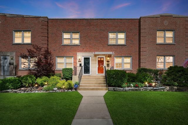 1745 N Oak Park Ave, Chicago, IL 60707
