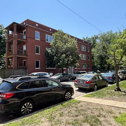1625 W Ainslie St #BE, Chicago, IL 60640