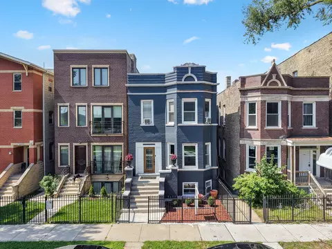 1338 S Washtenaw Ave, Chicago, IL 60608