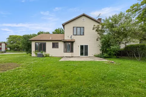 Other - 983 Valleyview Dr, Bartlett, IL 60103 photo 3 of 5