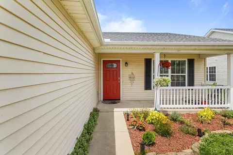 Other - 706 Corey Ln, Champaign, IL 61822 photo 1 of 10