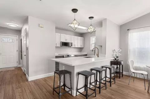 Kitchen - 706 Corey Ln, Champaign, IL 61822 photo 4 of 5