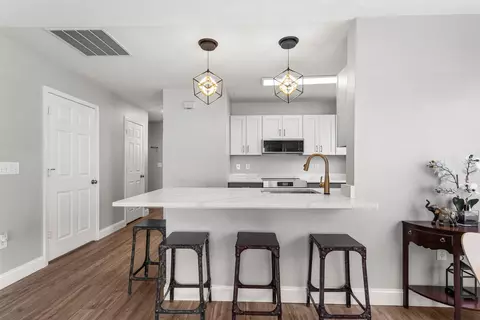 Kitchen - 706 Corey Ln, Champaign, IL 61822 photo 5 of 5
