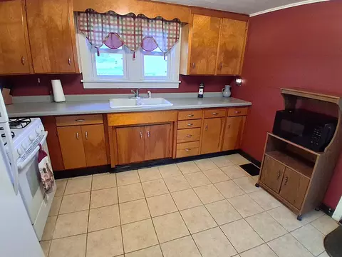 112 E 6th St, Kewanee, IL 61443 photo 26