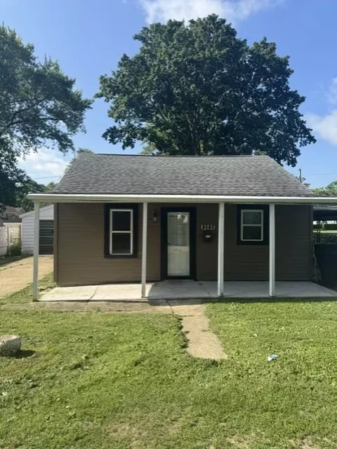 1213 W 16th St, Rock Falls, IL 61071