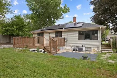 Exterior - 502 Monroe Ave, Ingleside, IL 60041 photo 3 of 7