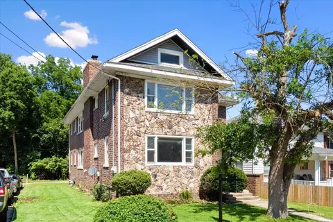 120 Smith Ave, Rockford, IL 61107