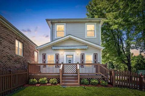 6548 N Sayre Ave, Chicago, IL 60631