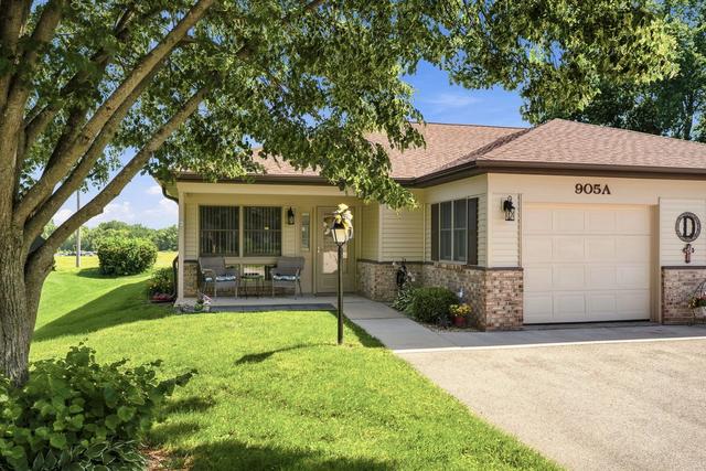 905 Coventry Ln # A, Sterling, IL 61081