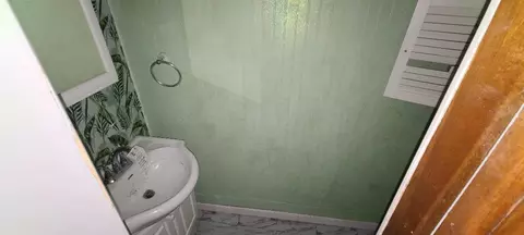 Bath - 2113 14th St, Moline, IL 61265 photo 2 of 2
