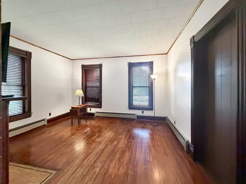 Living - 625 W Ringold St, Freeport, IL 61032 photo 6 of 6