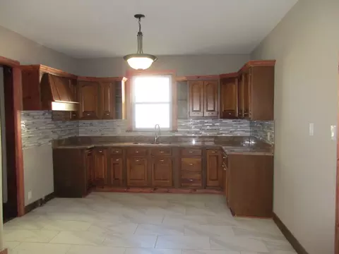 Kitchen - 369 S Chicago Ave, Kankakee, IL 60901 photo 2 of 4