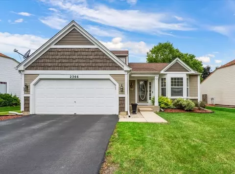 2366 Coral Cv, Elgin, IL 60123