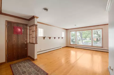 Living - 4301 N Mcvicker Ave, Chicago, IL 60634 photo 1 of 3