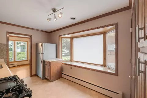 Kitchen - 4301 N Mcvicker Ave, Chicago, IL 60634 photo 3 of 3