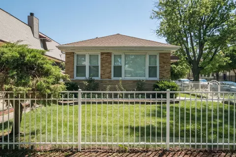 Exterior - 4301 N Mcvicker Ave, Chicago, IL 60634 photo 1 of 7