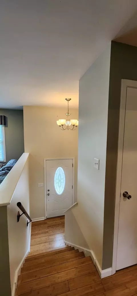 1240 Constellation Dr, Aurora, IL 60505 photo 4