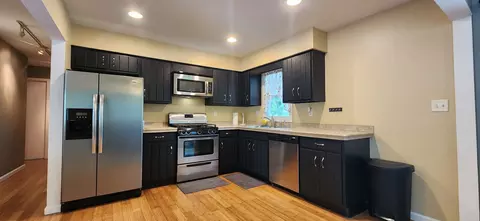 1240 Constellation Dr, Aurora, IL 60505 photo 6