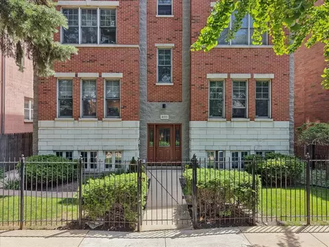 4315 N Richmond St #1N, Chicago, IL 60618