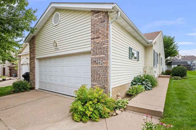 3964 Partridge Cir, Bettendorf, IA 52722