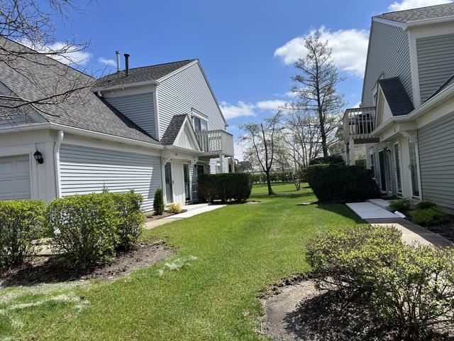 1299 Longacre Ln, Wheeling, IL 60090