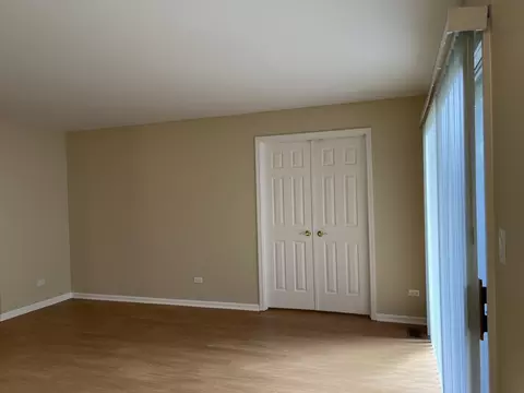 1299 Longacre Ln, Wheeling, IL 60090 photo 5