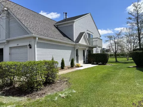 1299 Longacre Ln, Wheeling, IL 60090 photo 14