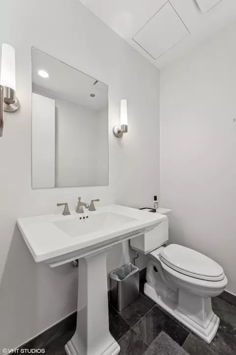 Bath - 401 N Wabash Ave #55F, Chicago, IL 60611 photo 1 of 4